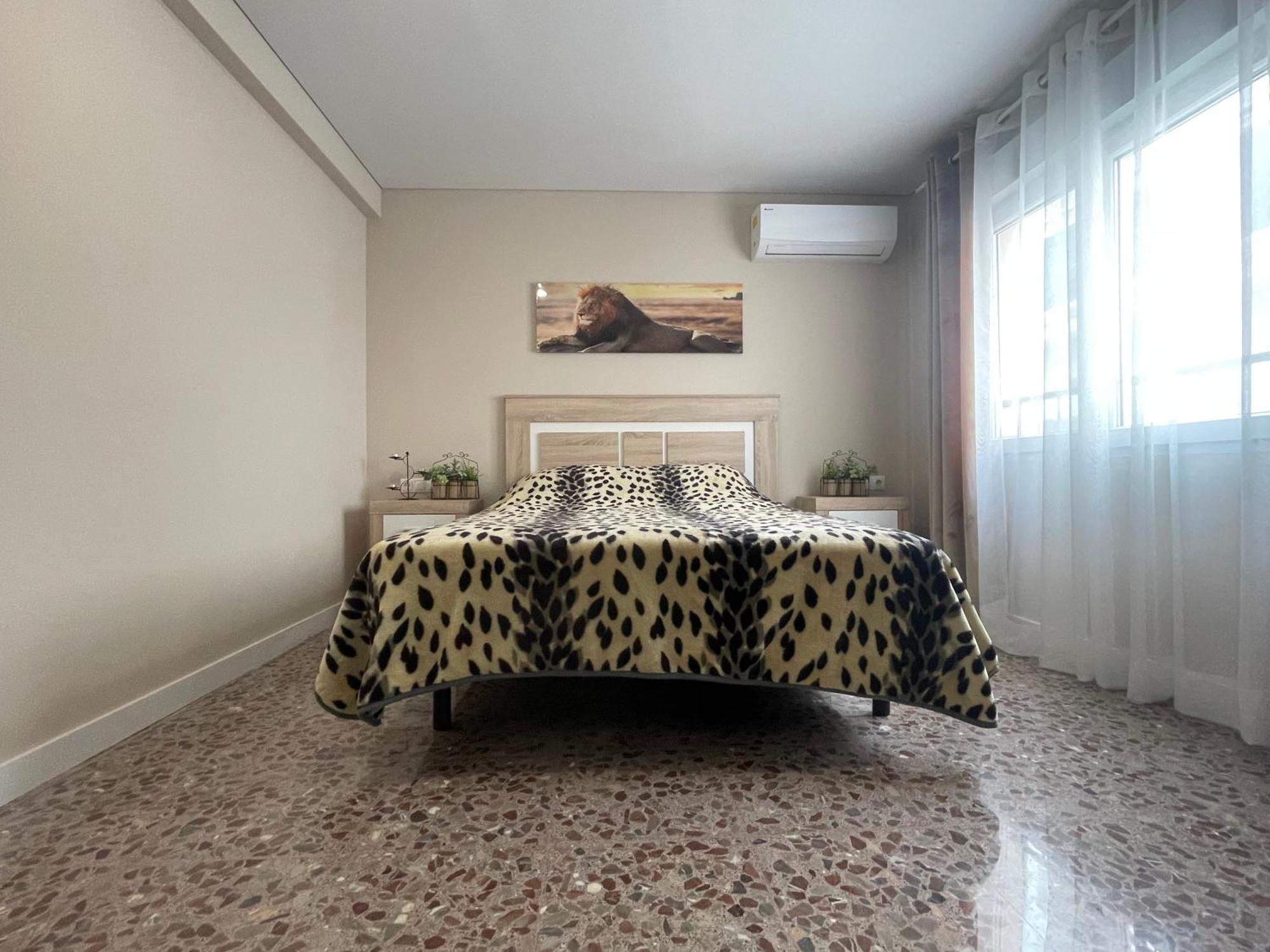 Apartamentos Belladorm Бенидорм Екстериор снимка
