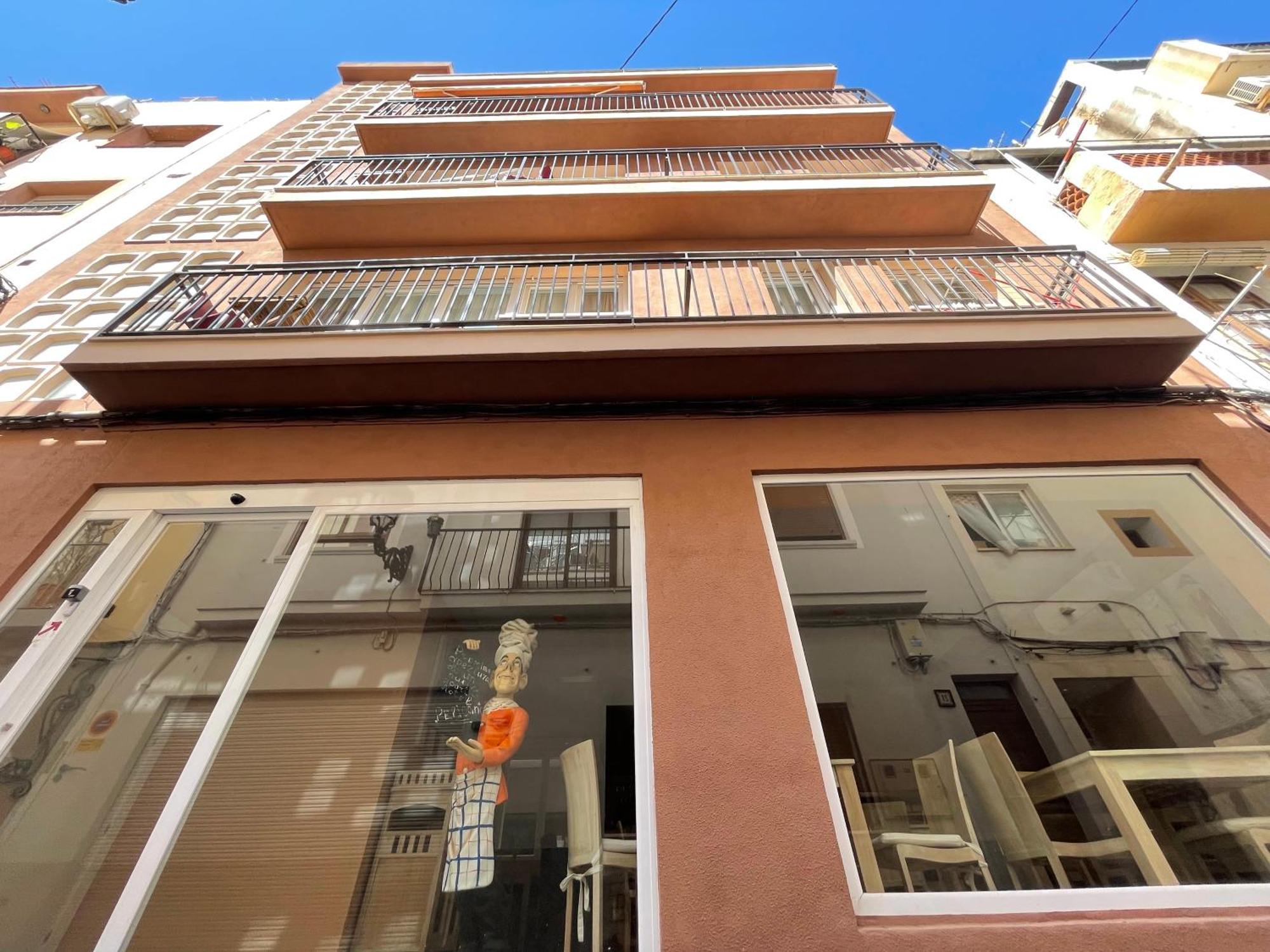 Apartamentos Belladorm Бенидорм Екстериор снимка