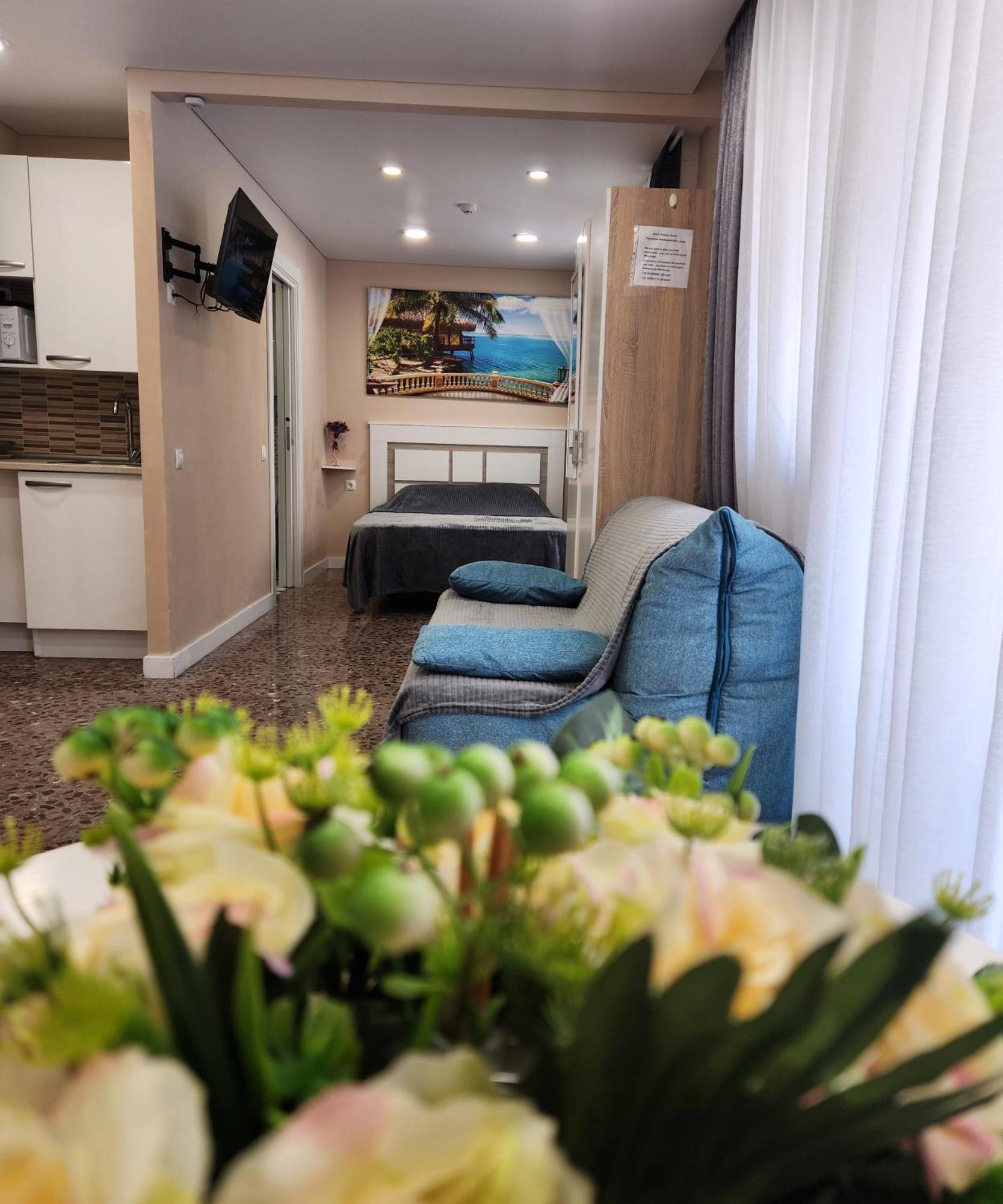Apartamentos Belladorm Бенидорм Екстериор снимка