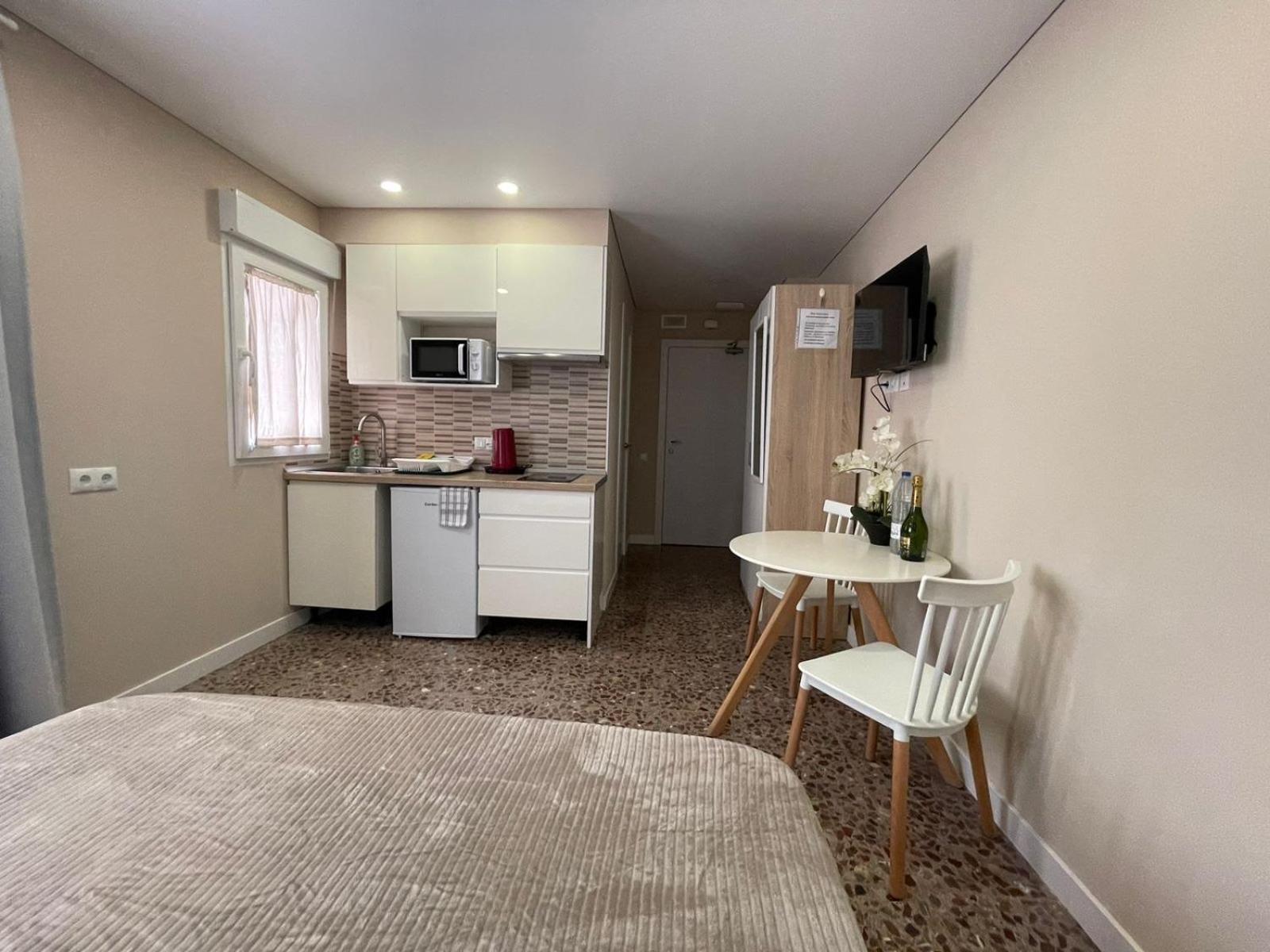 Apartamentos Belladorm Бенидорм Екстериор снимка