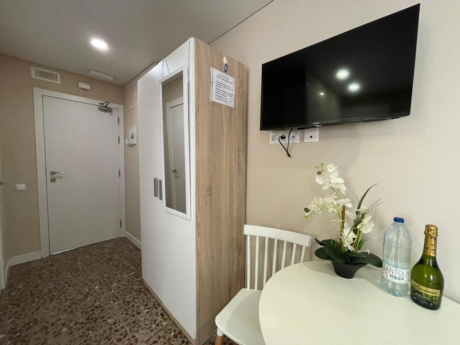 Apartamentos Belladorm Бенидорм Екстериор снимка