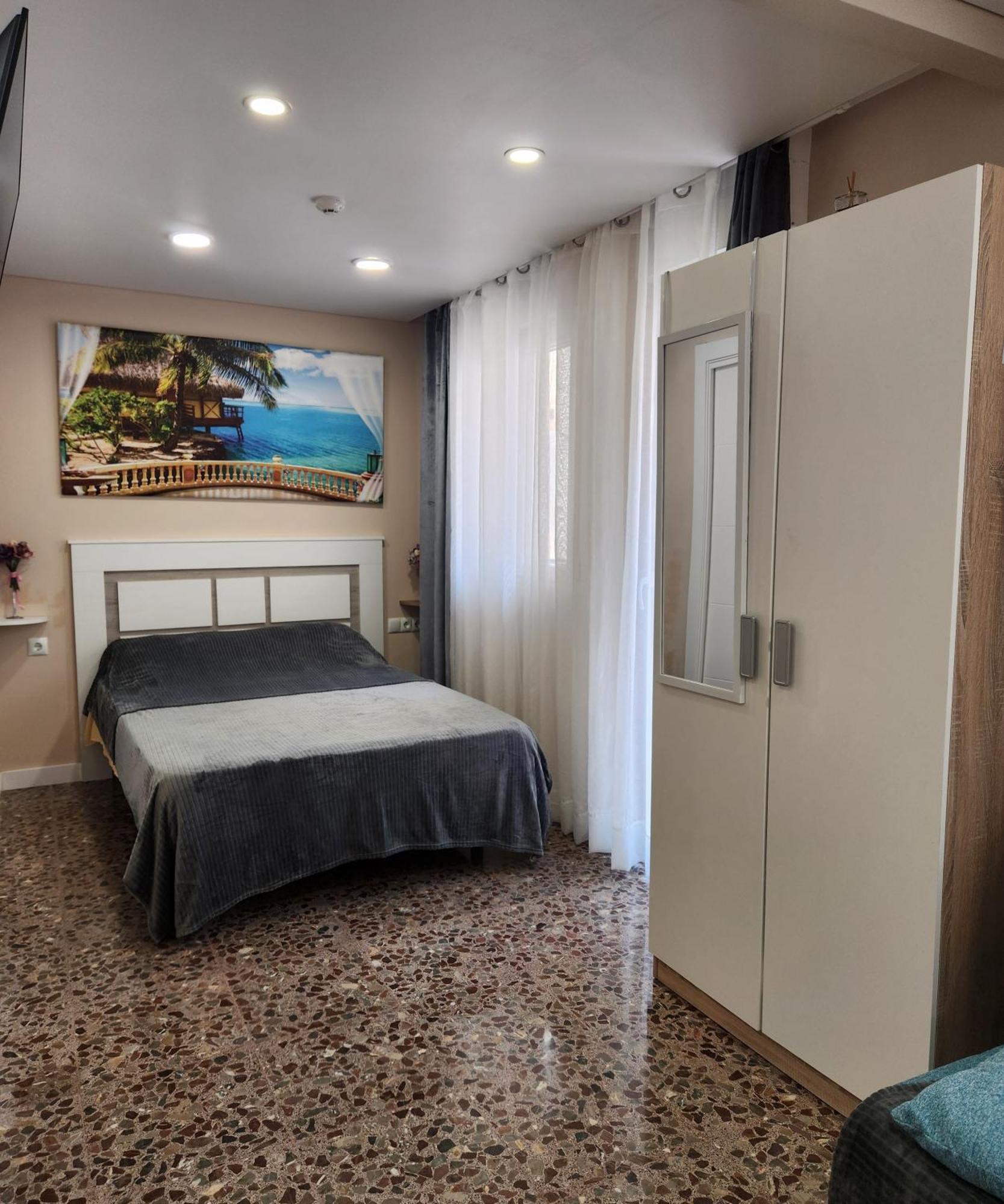 Apartamentos Belladorm Бенидорм Екстериор снимка