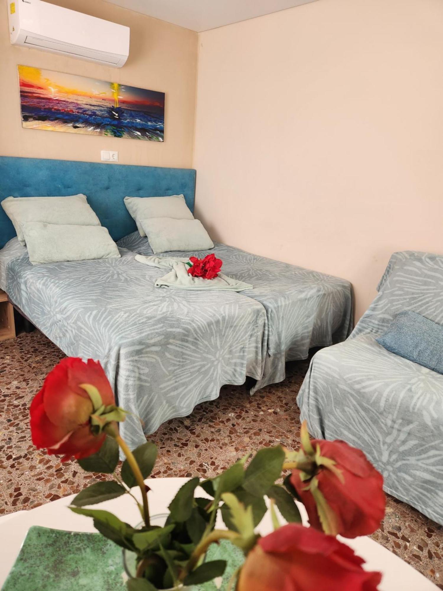 Apartamentos Belladorm Бенидорм Екстериор снимка