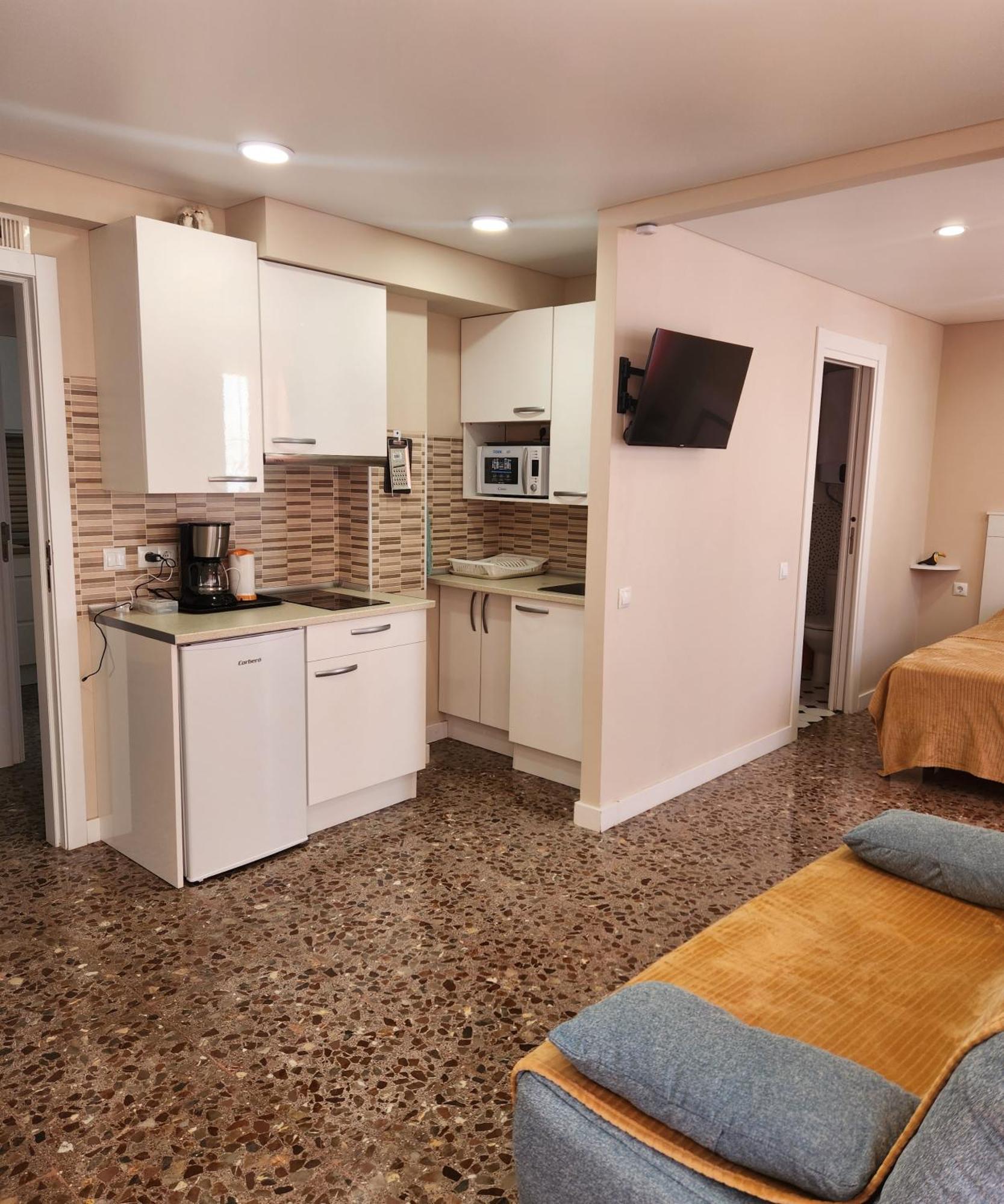 Apartamentos Belladorm Бенидорм Екстериор снимка