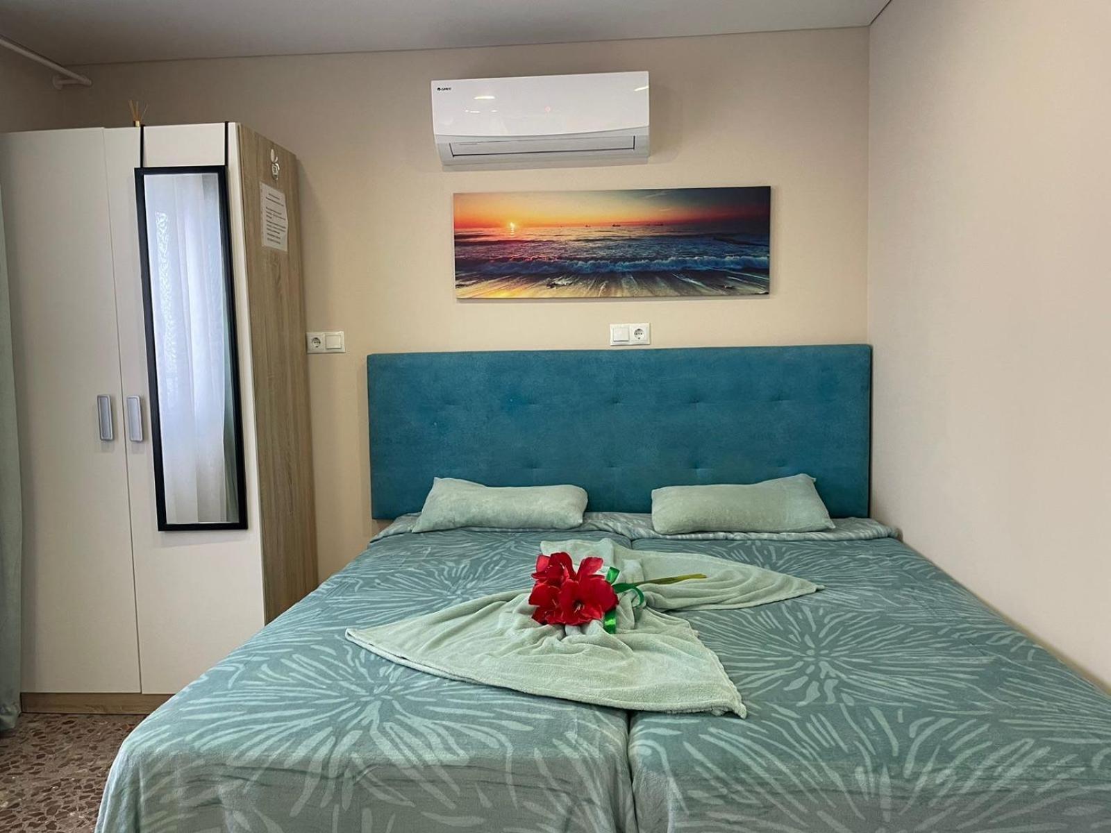 Apartamentos Belladorm Бенидорм Екстериор снимка