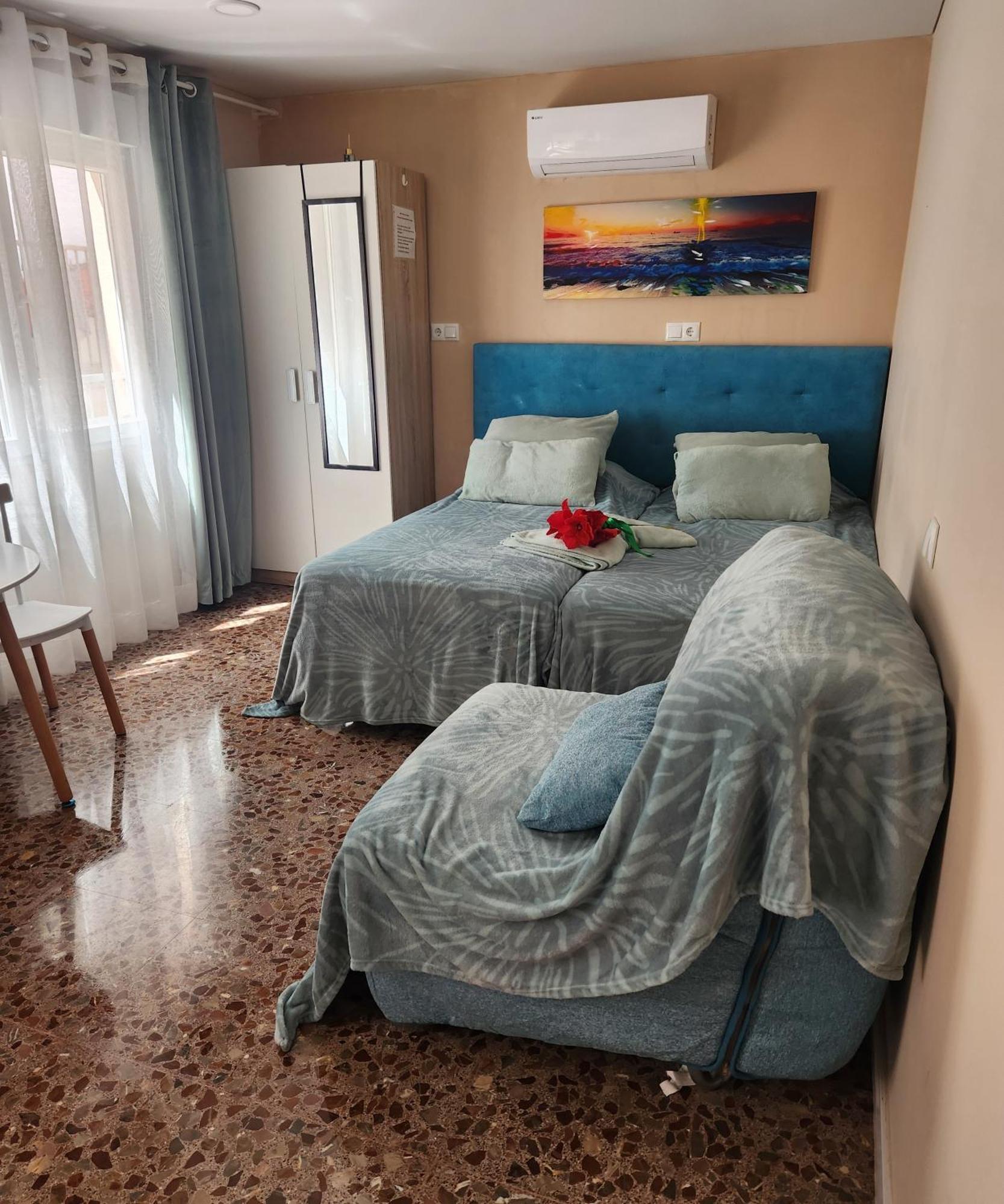 Apartamentos Belladorm Бенидорм Екстериор снимка